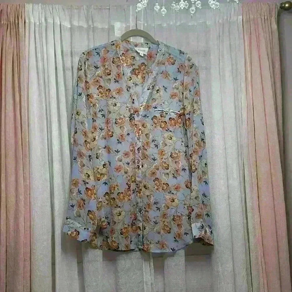 Korye Large Button Up Blouse Lt Blue Orange From dailyLook Box Item# 6R - Picture 1 of 4